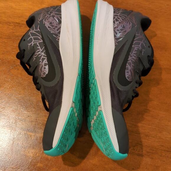 Nike Downshifter 9 Rebel 'Black White Blue' 4Y - Picture 7 of 7